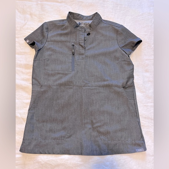 Figs Heather Gray Sucre Moto Top XXS and Zamora Jogger XXS/P sold as Set. - Picture 2 of 2